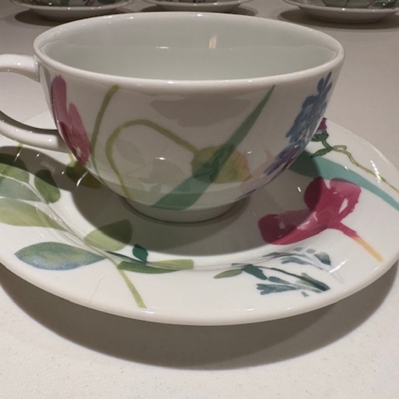 Portmeirion Water Garden Set of 2 Cups and Saucers - Picture 4 of 9